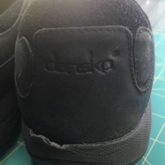 Women’s Dansko clogs - Picture 3 of 7